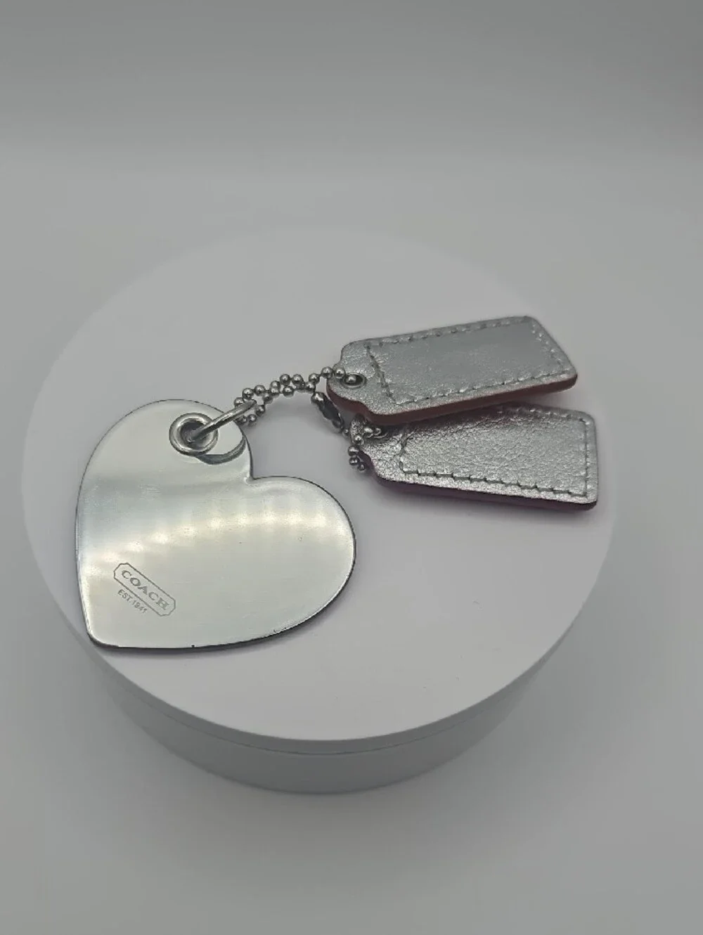 Coach Heart Poppy Pink Keychain/Bag Charm W/ Orange/Magenta Hang Tags (EUC)💕
